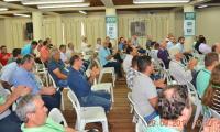 Participantes durante discussões do Evento Nacional